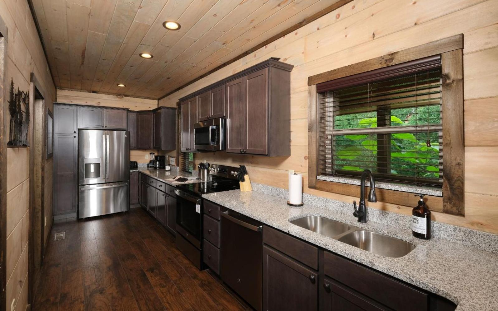 Chestnut Bearadise Villa Gatlinburg Bagian luar foto