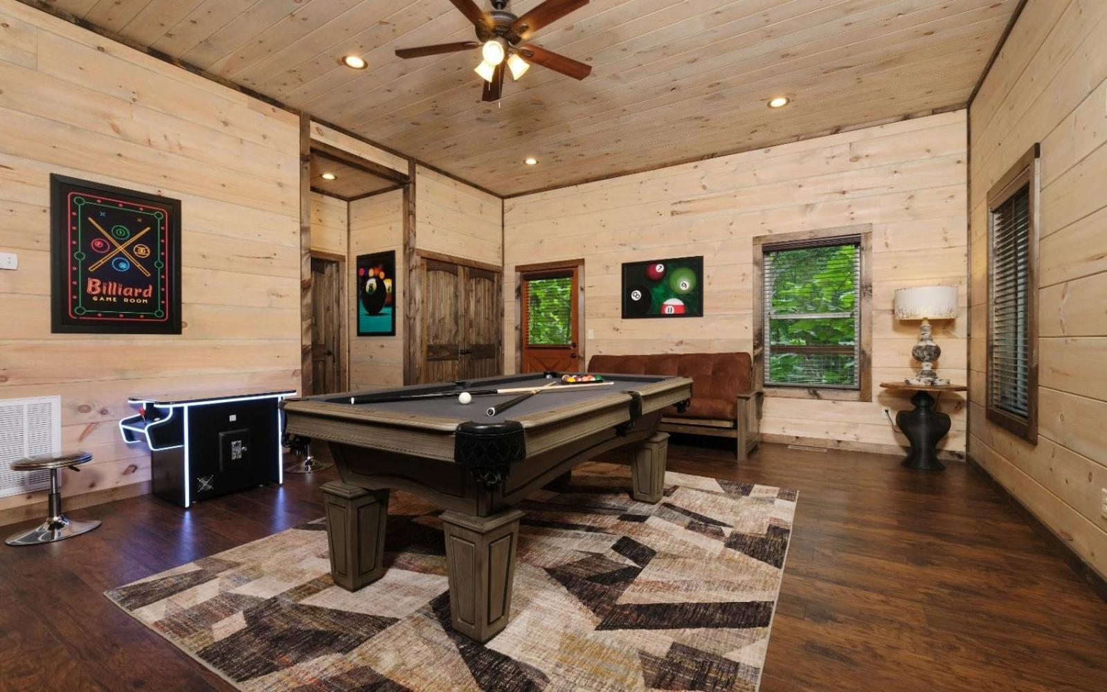 Chestnut Bearadise Villa Gatlinburg Bagian luar foto